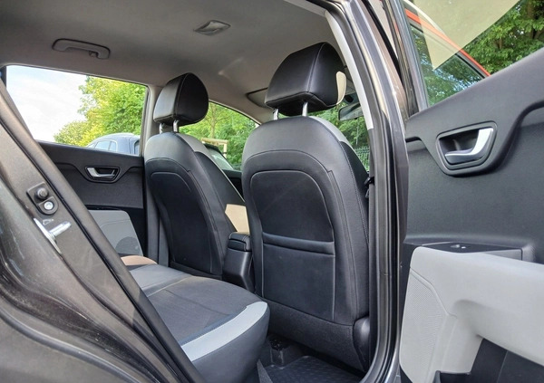 Kia Stonic cena 64900 przebieg: 56500, rok produkcji 2019 z Annopol małe 172